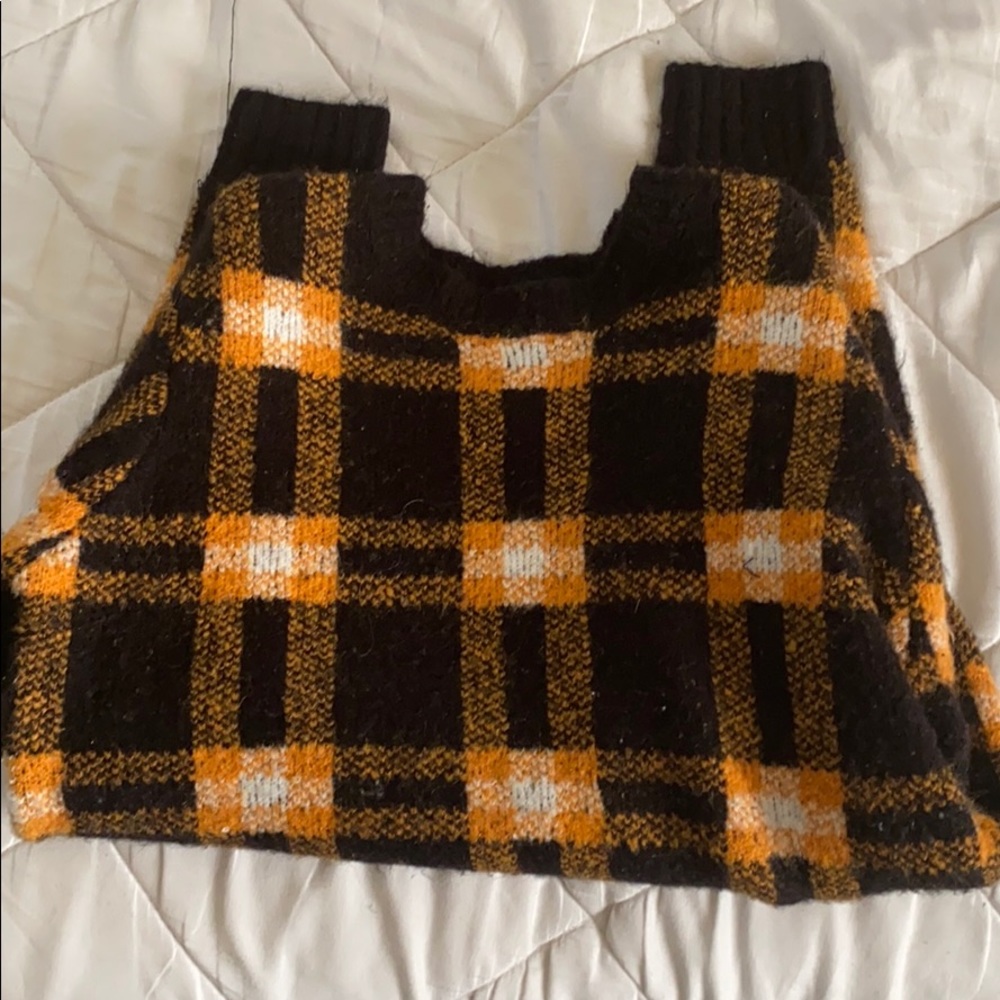 Sweater (barely worn)